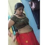 Sheela mom hot pics censored by her son