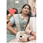 Sheela mom hot pics censored by her son