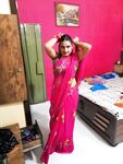Sexy saree bhabhi aunty