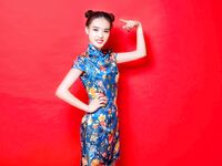 中国母狗胡尔斯和胡尔琪