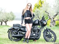 Alexis Crystal Private 22