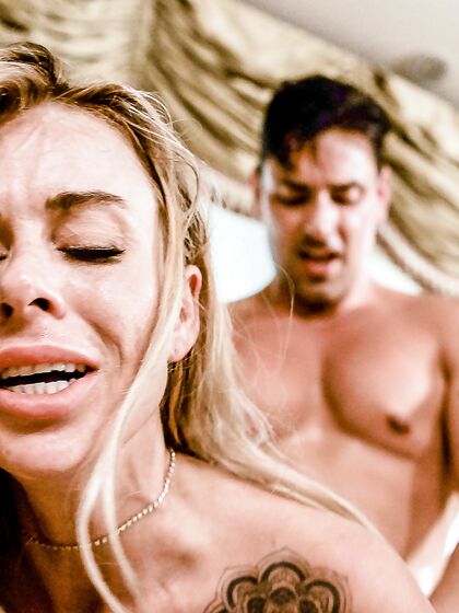 Nymphomaniac MYLF Summer Vixen Gets Fucked Good And Proper