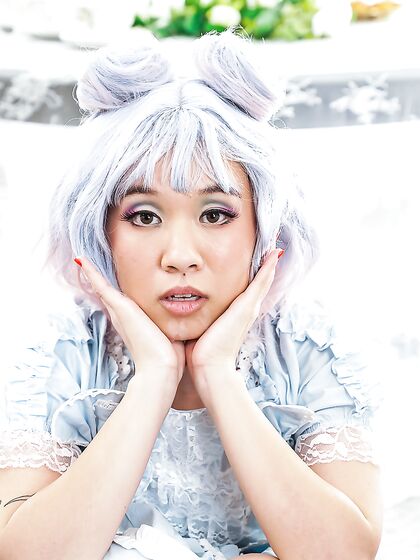 Asian Cosplay Babe Kimmy Kimm Screwed By Long-haired Dude