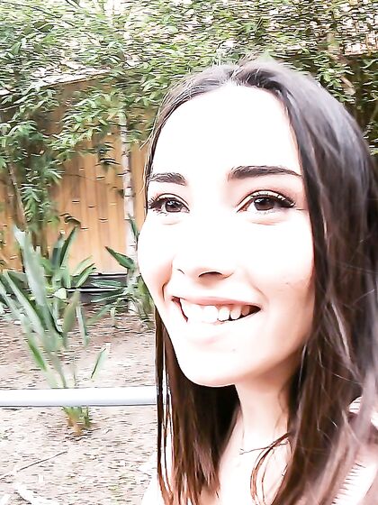 Pretty Brunette Aria Lee Sucks And Rides Hard Pecker In POV