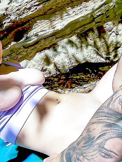 Jasmine Wilde And Kenzie Love Pleasuring Tattooed Dude Outdoors