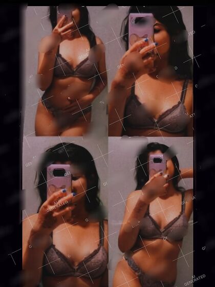 Hot Desi girl fully nude