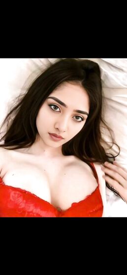 Ananya advani hot big boobs