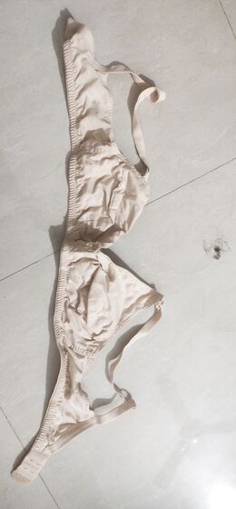 Tamil kasthuri bra