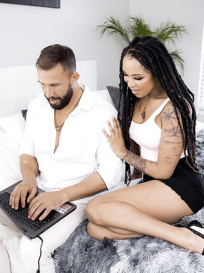 Hot Ebony Cali Sweets Sucks And Rides Massive Cock To Orgasm
