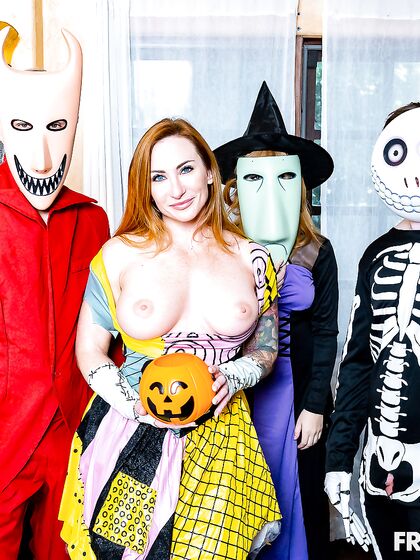 Halloween Sluts Sophia Locke And Evie Christian Get Nicely Fucked In Bed