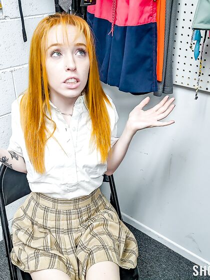 Tiny Schoolgirl Madi Collins Screwed By Cocky LP Officer