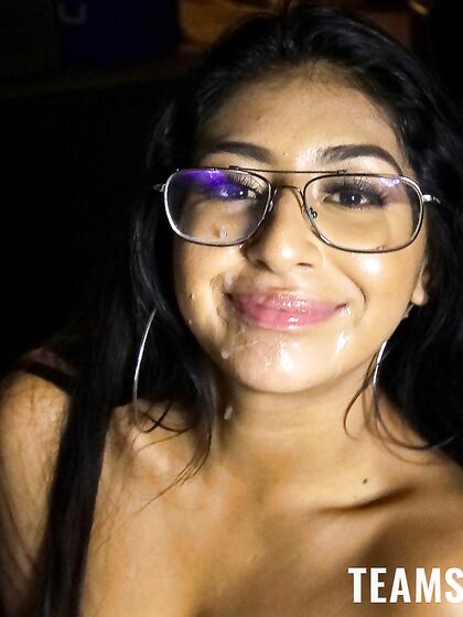 Long-haired Vixen Binky Beaz Takes Cum On Her Glasses After Servicing Hard Dick