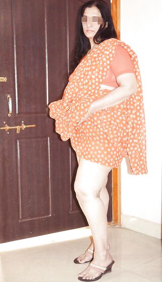Indian mom smelly ass