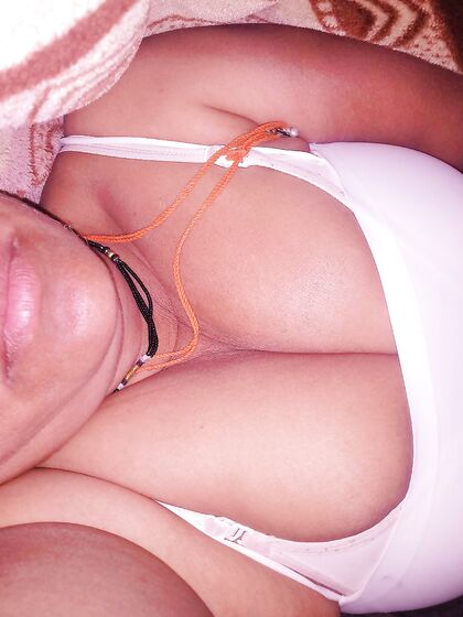 Indian desi bhabhi hot marwadi Big bobas