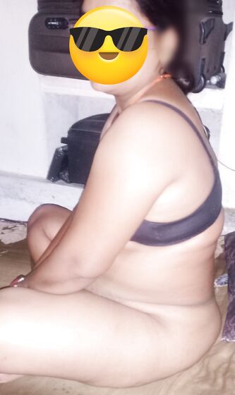 Indian desi bhabhi hot marwadi Big Boobs