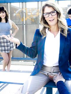 Lustful Mature Summer Stevens Sucks Big Cock And Fucks In Public