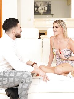 All-natural Blondie Evelyn Payne Gets Nicely Fucked In Various Positions