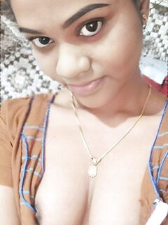 Mallu Aswathy Kochi Nude Le@ked