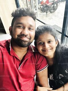 Tamil beautiful wife threesome photo's