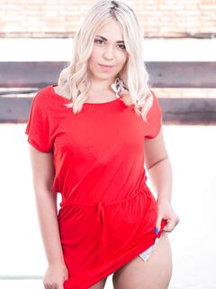 Gina Gerson & Selvaggia in orgy with DP -Private