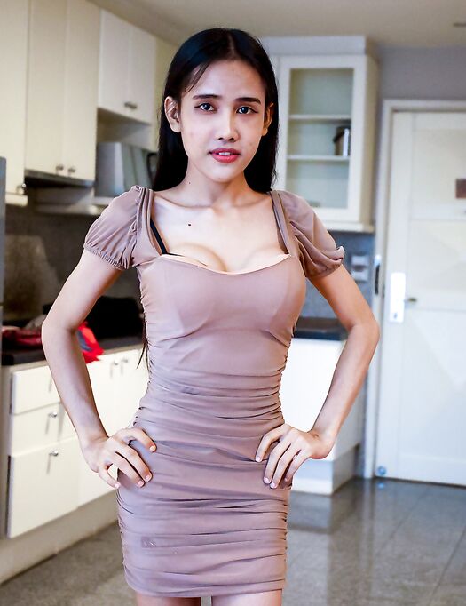 Mi On Hello Ladyboy - Set 1
