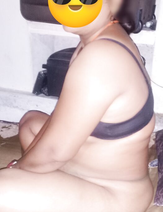 Indian desi bhabhi hot marwadi Big Boobs